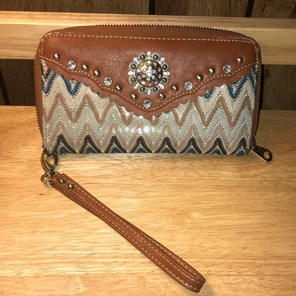 Wristlet